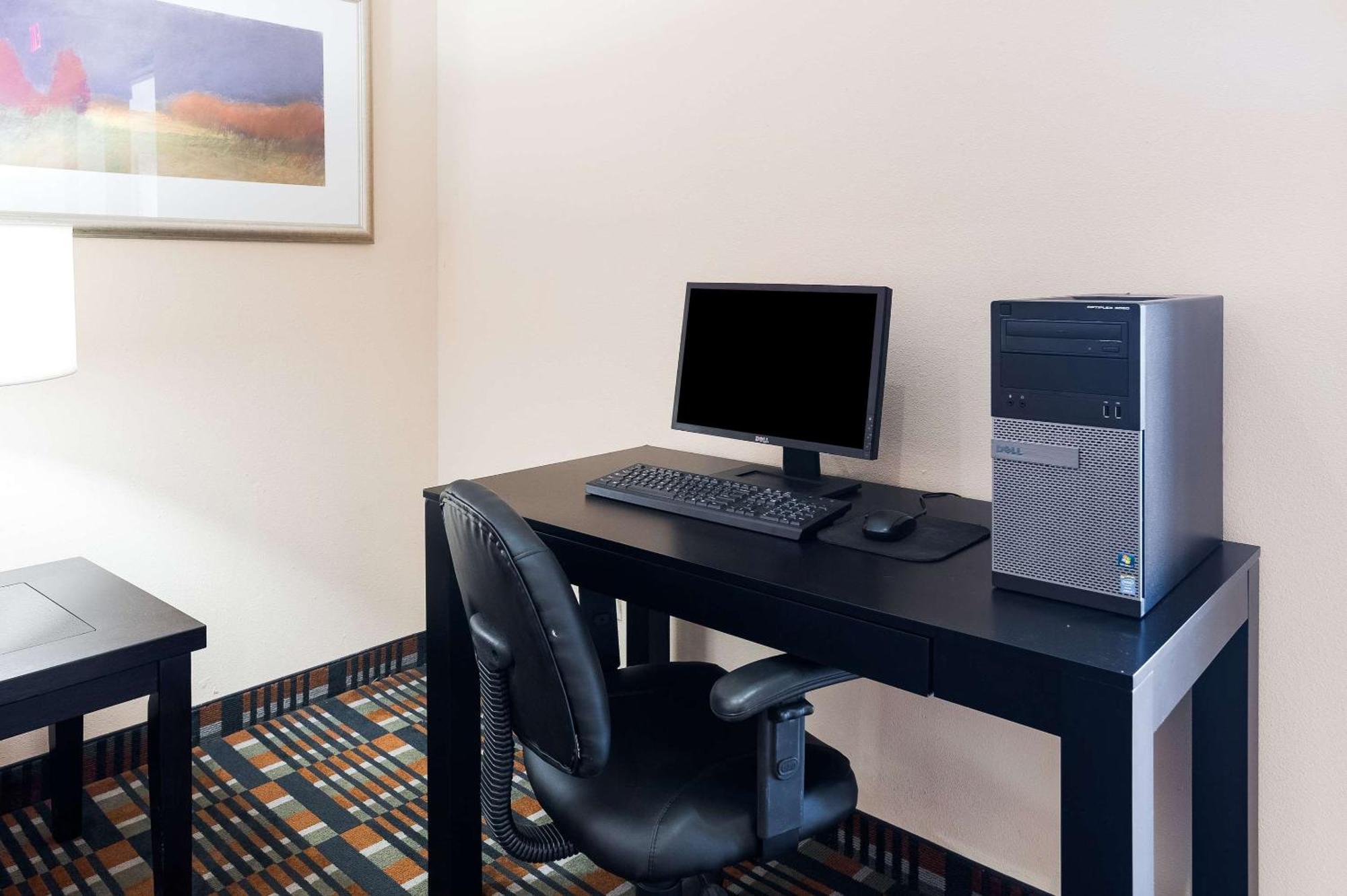 Quality Inn & Suites Lake Charles South Extérieur photo