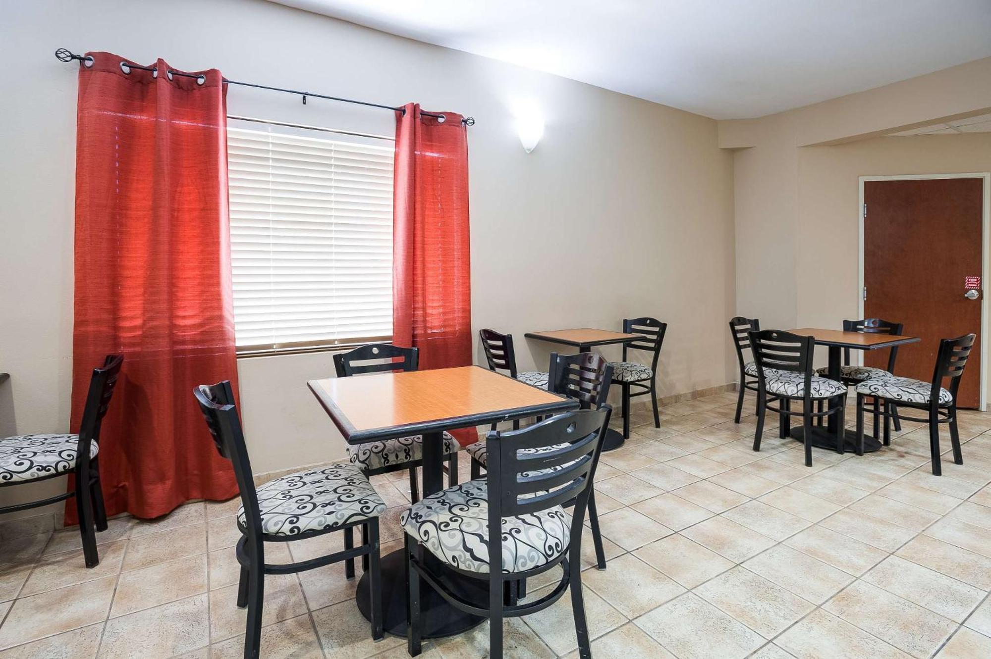 Quality Inn & Suites Lake Charles South Extérieur photo
