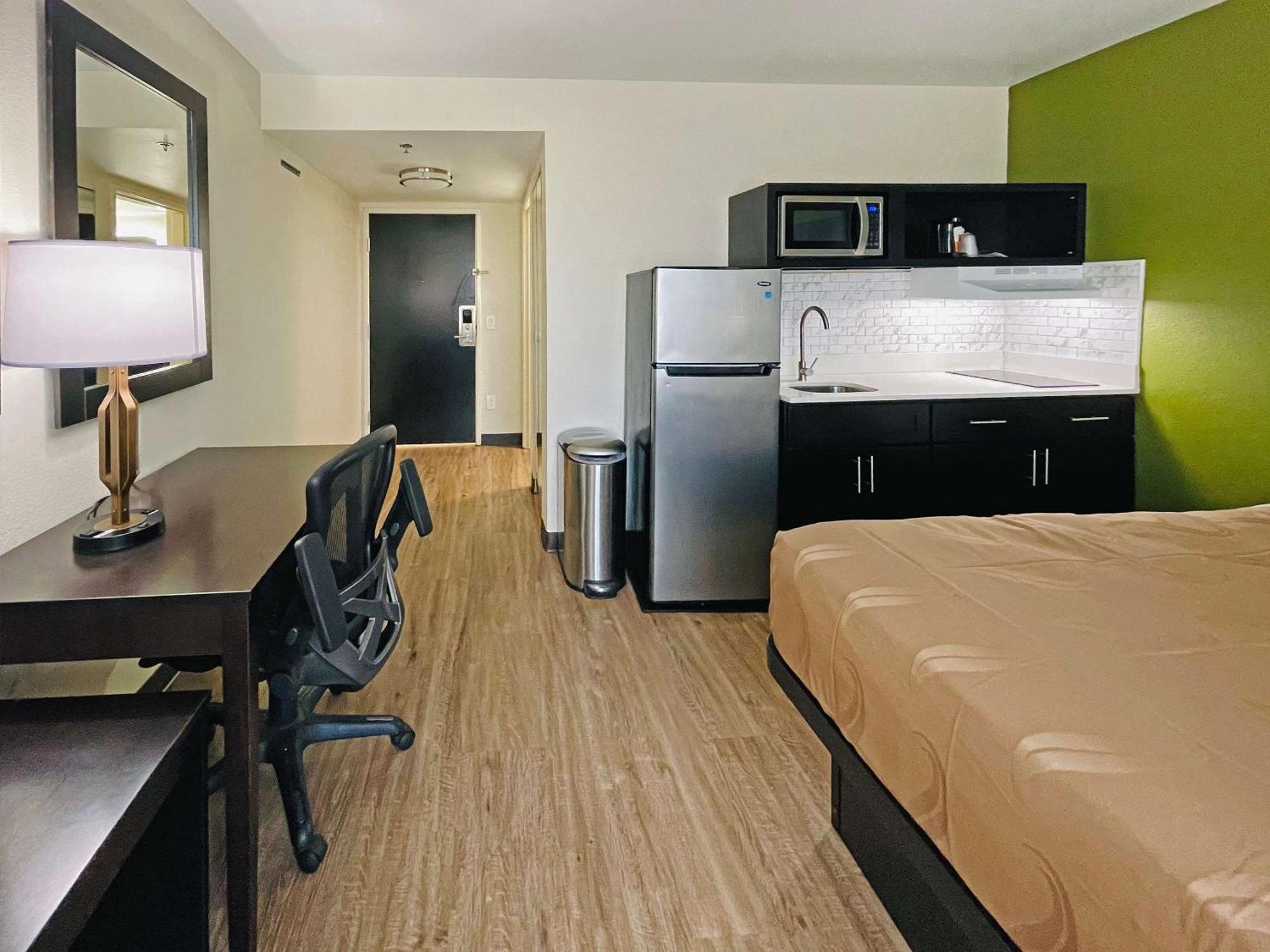 Quality Inn & Suites Lake Charles South Extérieur photo
